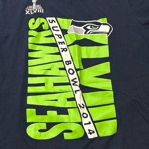 NWOT Seattle Seahawks, 2014 Super Bowl large slim fit Nike tea